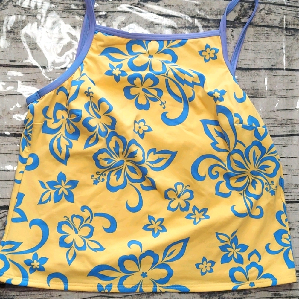 Lands' End tankini top size 18.